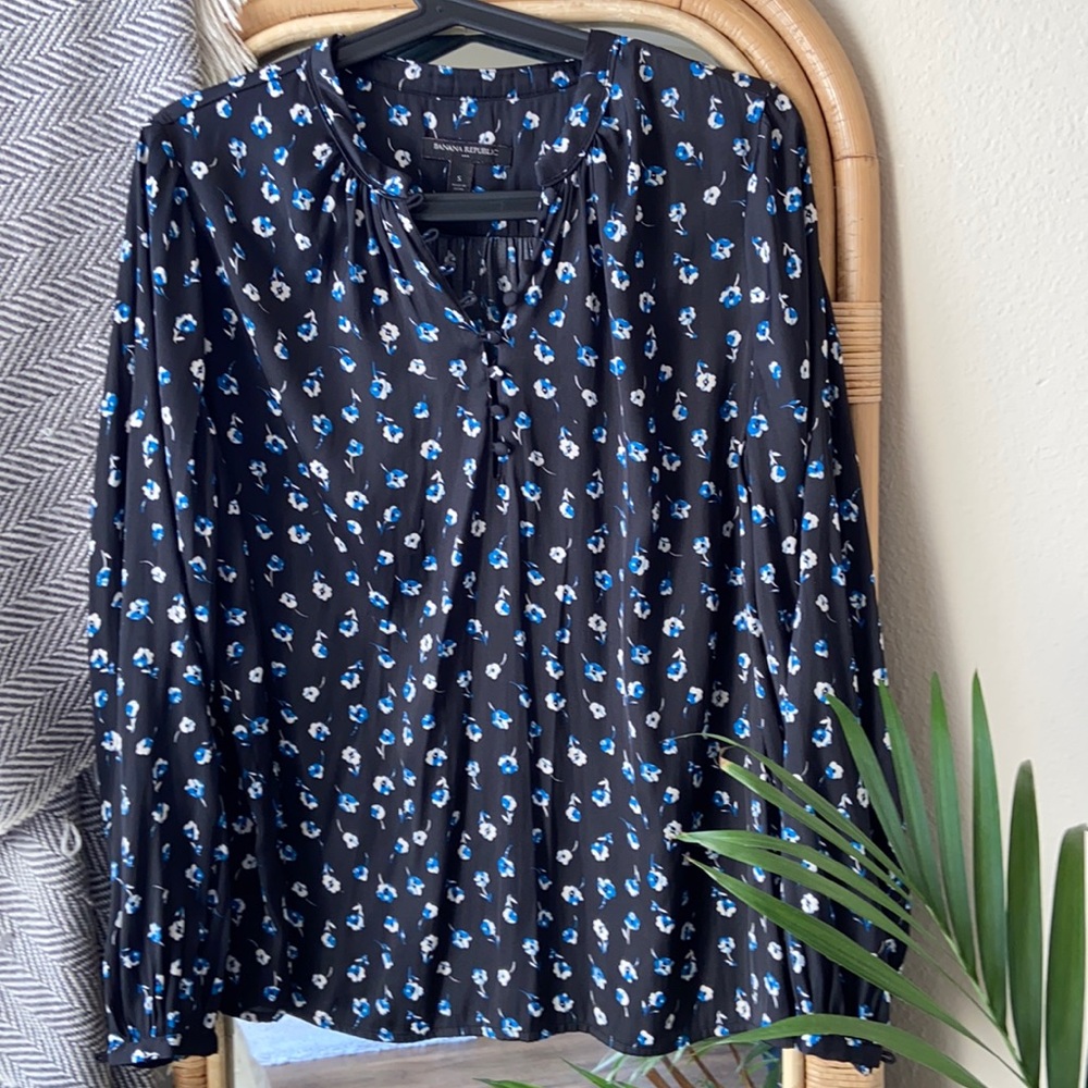 Banana Republic Floral Blouse